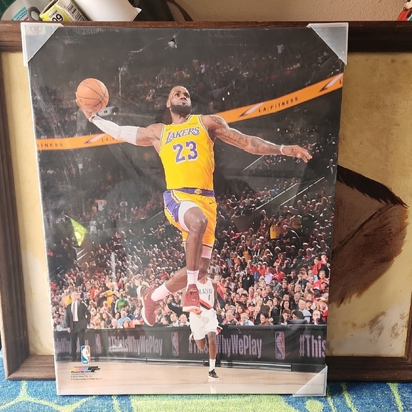 Basketball Poster Lebron James - Picture 1 of 3